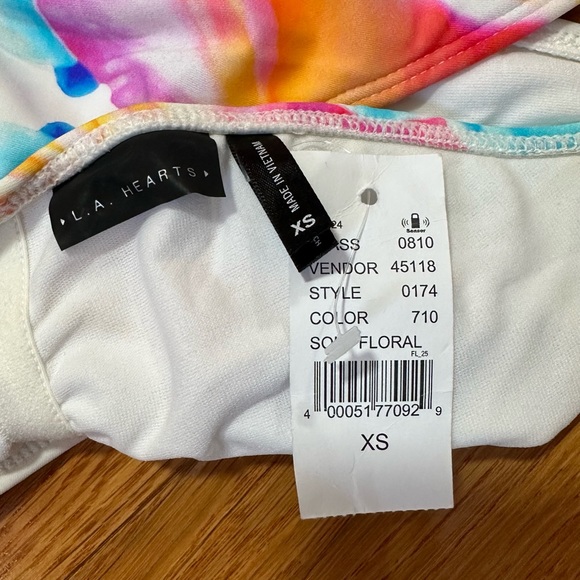 Pacsun Floral One Piece Swimwear - Picture 3 of 3